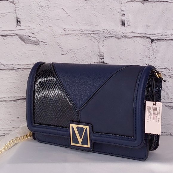 'VICTORIA'S SECRET' MONOGRAM CROC ACCENT CHAIN LINK CROSSBODY  BAG - Picture 2 of 16